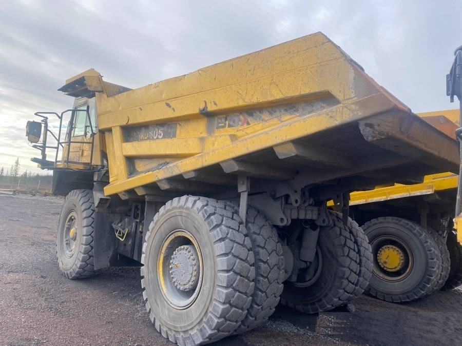 Komatsu HD405-7 - شاحنة قلابة للمحاجر: صور 1 Komatsu HD405-7 - شاحنة قلابة للمحاجر: صور 1