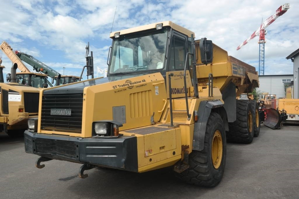 Komatsu HM 300-2 - شاحنة مفصلية: صور 3 Komatsu HM 300-2 - شاحنة مفصلية: صور 3