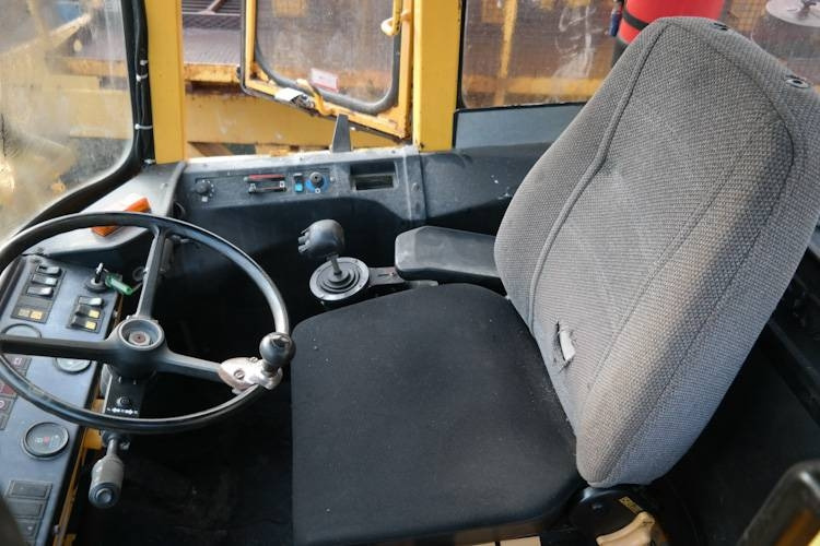 Volvo L160 COMPACTOR - اللودر بعجل: صور 5 Volvo L160 COMPACTOR - اللودر بعجل: صور 5