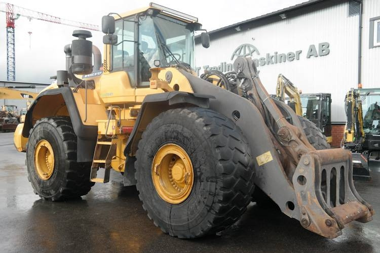 Volvo L220G - اللودر بعجل: صور 1 Volvo L220G - اللودر بعجل: صور 1