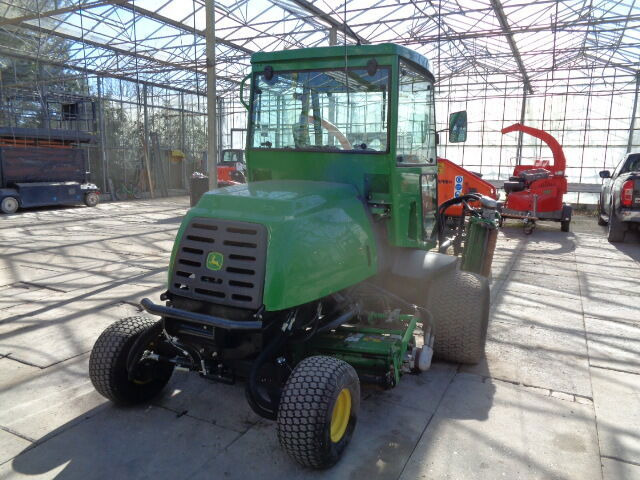 John Deere 3235C - جزازة المروج: صور 5 John Deere 3235C - جزازة المروج: صور 5