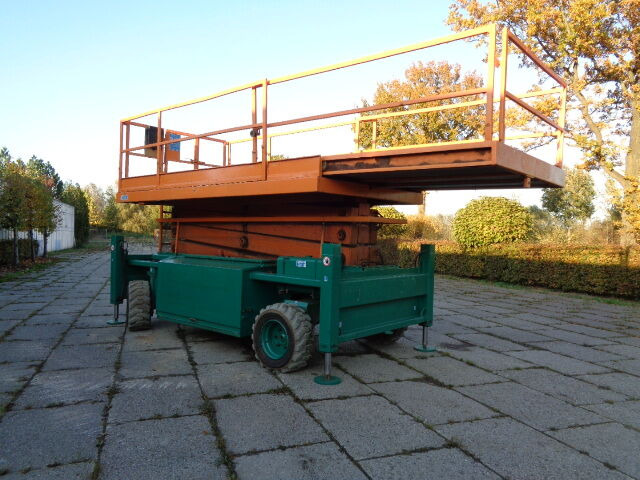 Liftlux SL140-24 - رافعات مقصية: صور 4 Liftlux SL140-24 - رافعات مقصية: صور 4
