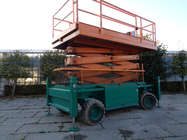 Liftlux SL140-24 - رافعات مقصية: صور 1 Liftlux SL140-24 - رافعات مقصية: صور 1