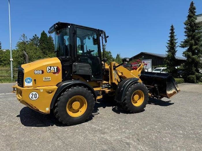 CAT 908 - اللودر بعجل: صور 2 CAT 908 - اللودر بعجل: صور 2
