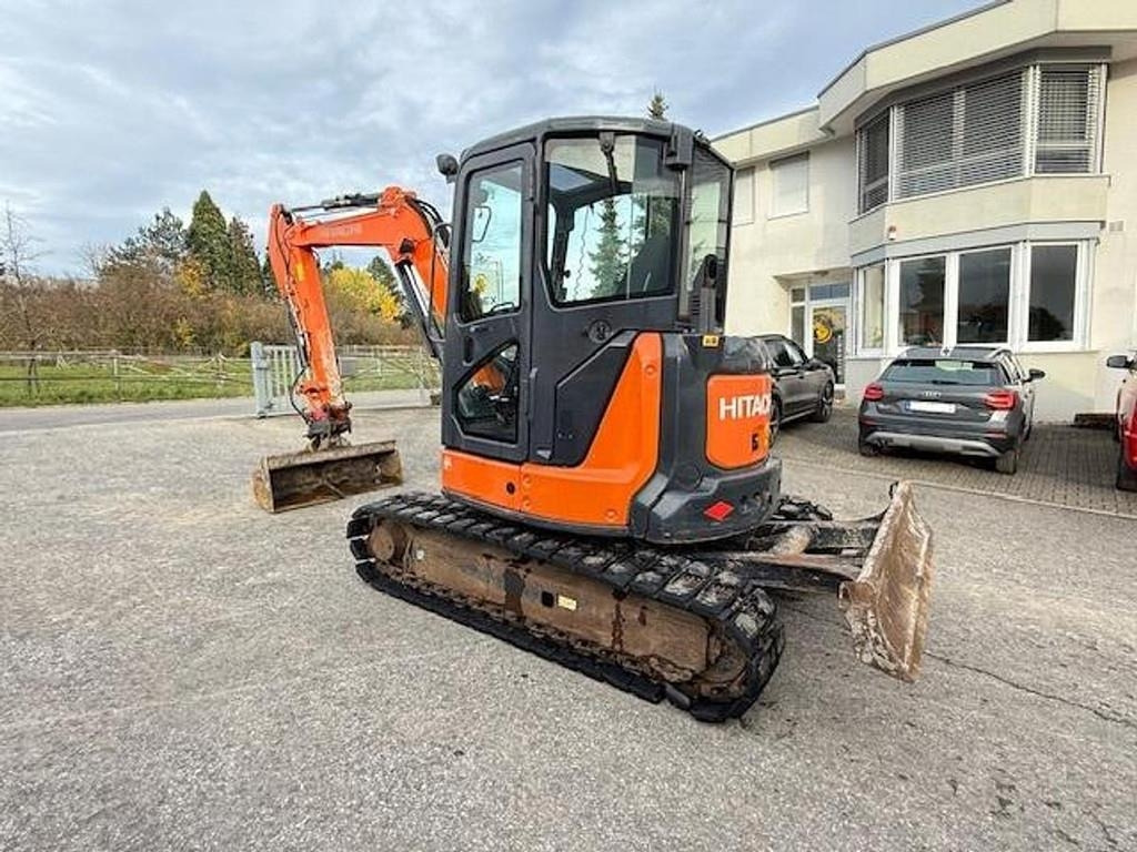 Hitachi ZX 55 U-5A - حفارة مصغرة: صور 4 Hitachi ZX 55 U-5A - حفارة مصغرة: صور 4