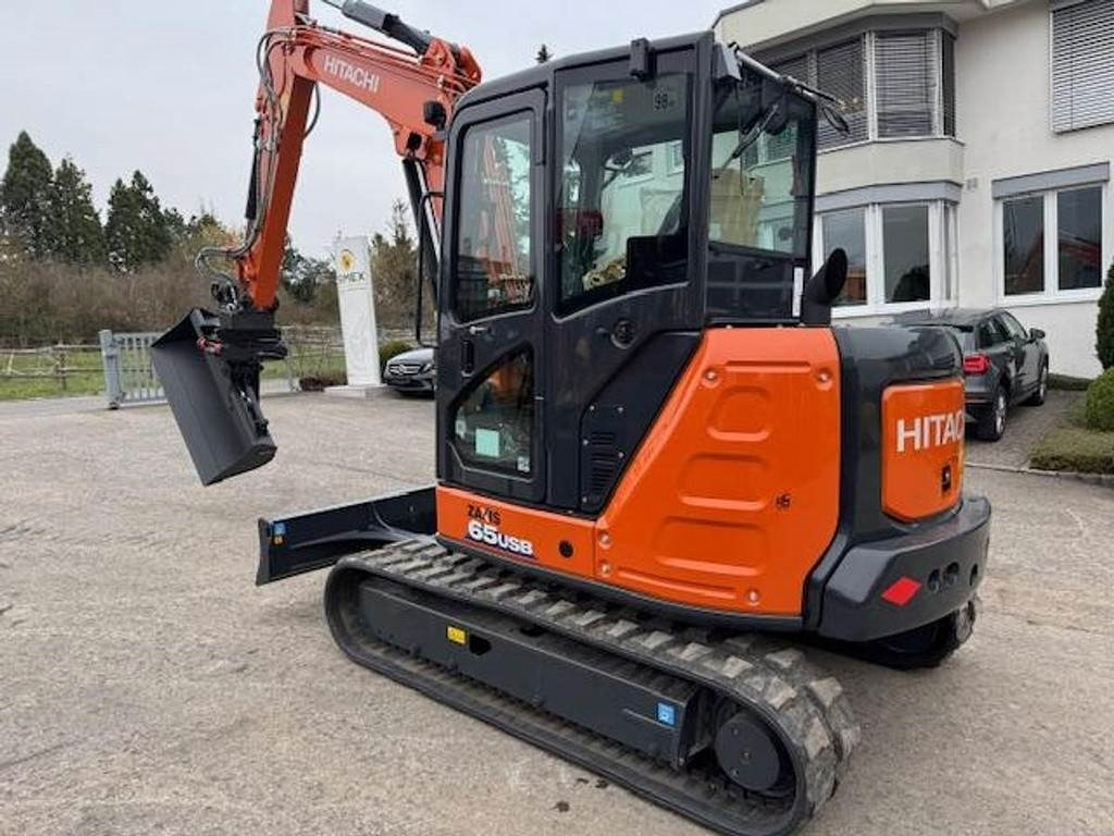 Hitachi ZX65 USB-6 - حفارة مصغرة: صور 1 Hitachi ZX65 USB-6 - حفارة مصغرة: صور 1