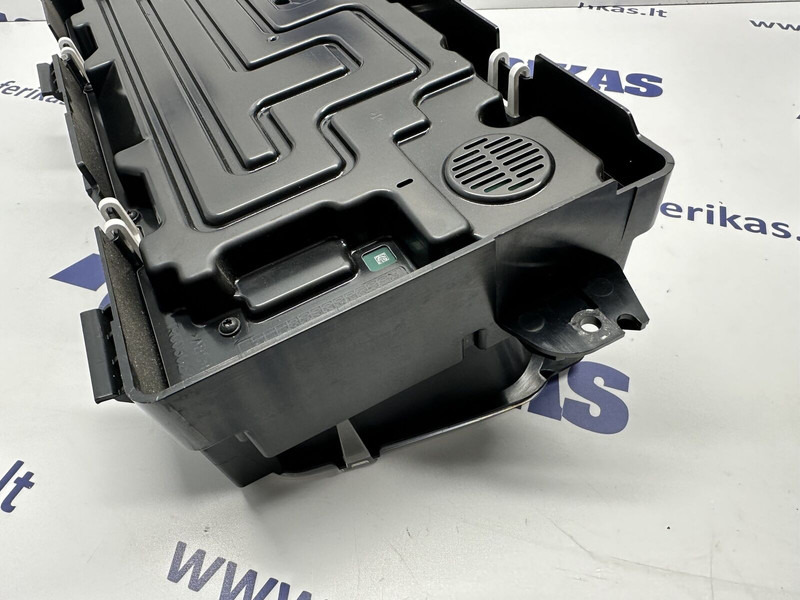 Continental TGX - لوحة القيادة - شاحنة: صور 4 Continental TGX - لوحة القيادة - شاحنة: صور 4