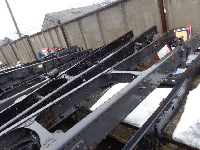 DAF Complete frames for all trucks Renault, Scania, Volvo, Mercedes - الإطار/ الشاسيه - شاحنة: صور 4 DAF Complete frames for all trucks Renault, Scania, Volvo, Mercedes - الإطار/ الشاسيه - شاحنة: صور 4