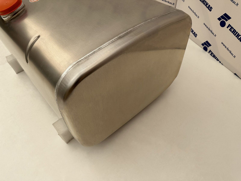 Iveco New aluminum fuel tank 300L - خزان وقود - شاحنة: صور 2 Iveco New aluminum fuel tank 300L - خزان وقود - شاحنة: صور 2