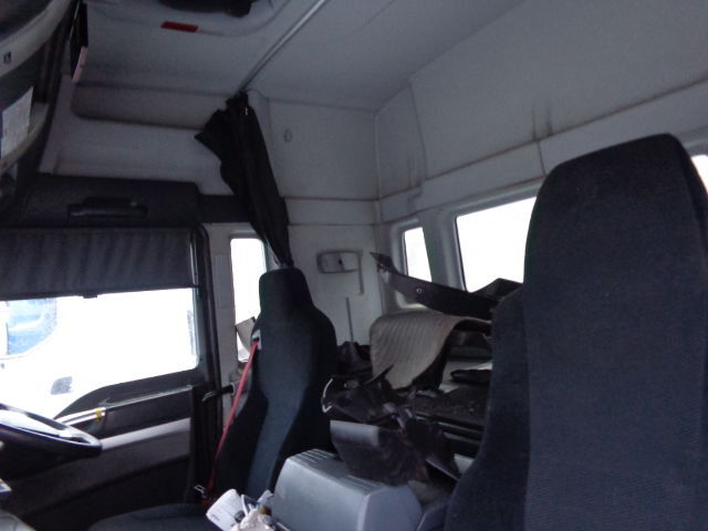 MAN TGS good condition cab ( EUROPE DELIVERY ) - الكابينة والداخلية - شاحنة: صور 4 MAN TGS good condition cab ( EUROPE DELIVERY ) - الكابينة والداخلية - شاحنة: صور 4