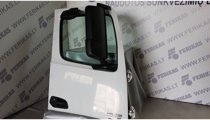 Mercedes-Benz Actros MP4 - باب و قطع الغيار - شاحنة: صور 1 Mercedes-Benz Actros MP4 - باب و قطع الغيار - شاحنة: صور 1