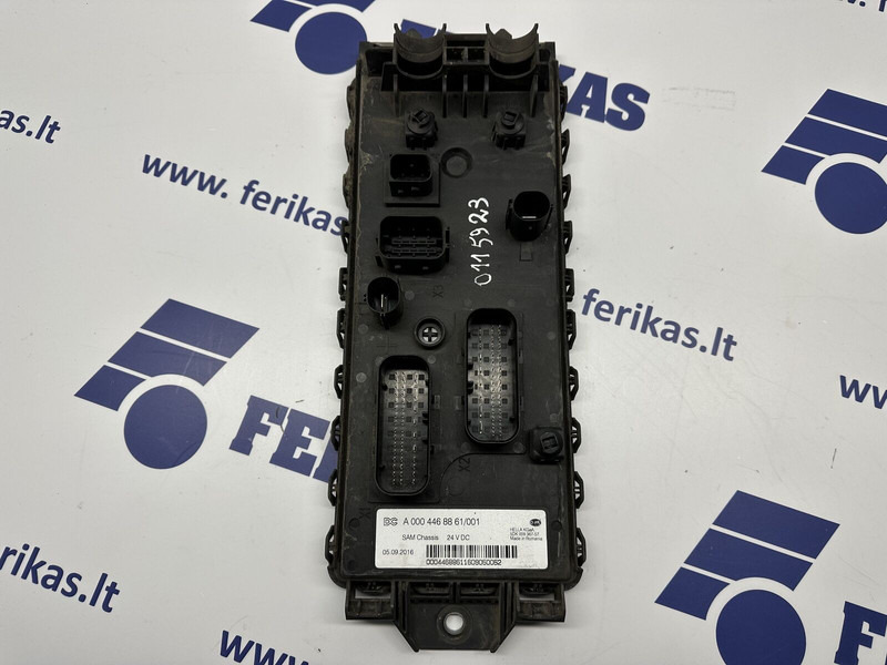 Mercedes-Benz Actros MP4 - كتلة التحكم - شاحنة: صور 1 Mercedes-Benz Actros MP4 - كتلة التحكم - شاحنة: صور 1