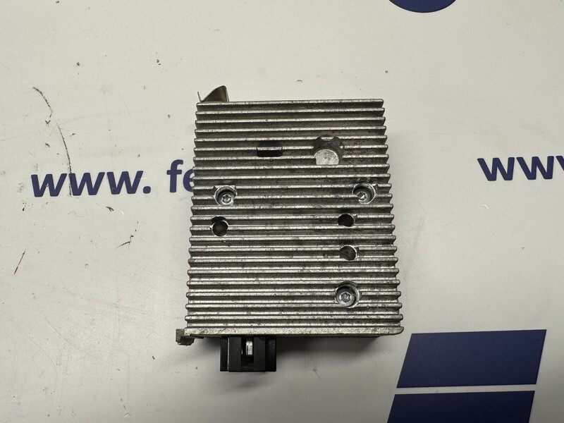 Mercedes-Benz Actros MP4 - النظام الكهربائي - شاحنة: صور 1 Mercedes-Benz Actros MP4 - النظام الكهربائي - شاحنة: صور 1