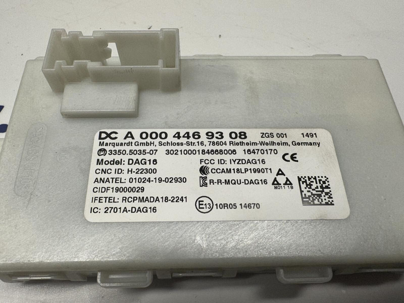 Mercedes-Benz Actros MP5 - كتلة التحكم - شاحنة: صور 3 Mercedes-Benz Actros MP5 - كتلة التحكم - شاحنة: صور 3