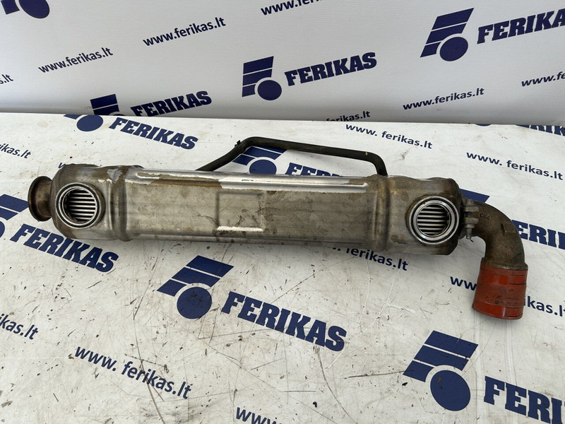 Mercedes-Benz EGR cooler - كاتم الصوت/ نظام العادم - شاحنة: صور 2 Mercedes-Benz EGR cooler - كاتم الصوت/ نظام العادم - شاحنة: صور 2
