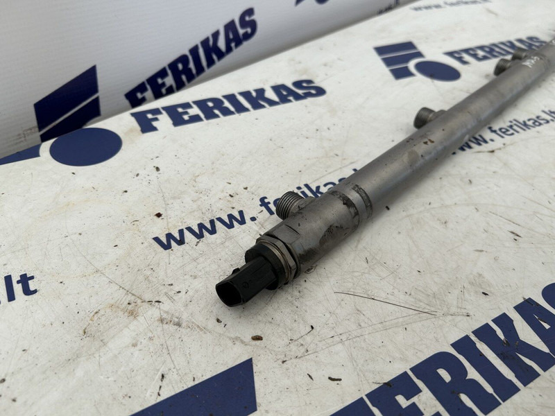 Mercedes-Benz fuel rail - نظام الوقود - شاحنة: صور 2 Mercedes-Benz fuel rail - نظام الوقود - شاحنة: صور 2