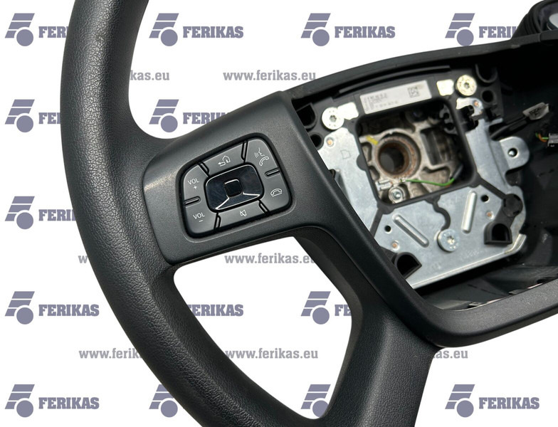 Mercedes-Benz steering wheel - عجلة القيادة - شاحنة: صور 2 Mercedes-Benz steering wheel - عجلة القيادة - شاحنة: صور 2