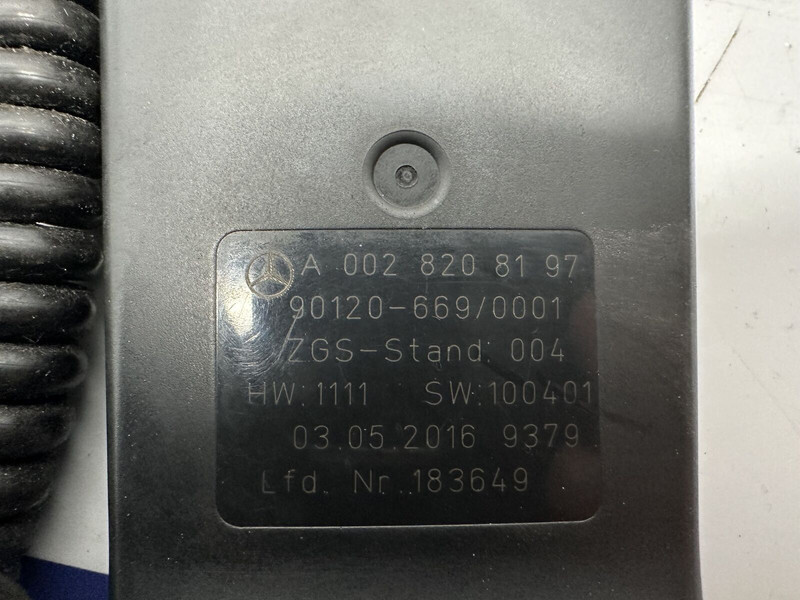 Mercedes-Benz suspension control unit - تعليق - شاحنة: صور 3 Mercedes-Benz suspension control unit - تعليق - شاحنة: صور 3