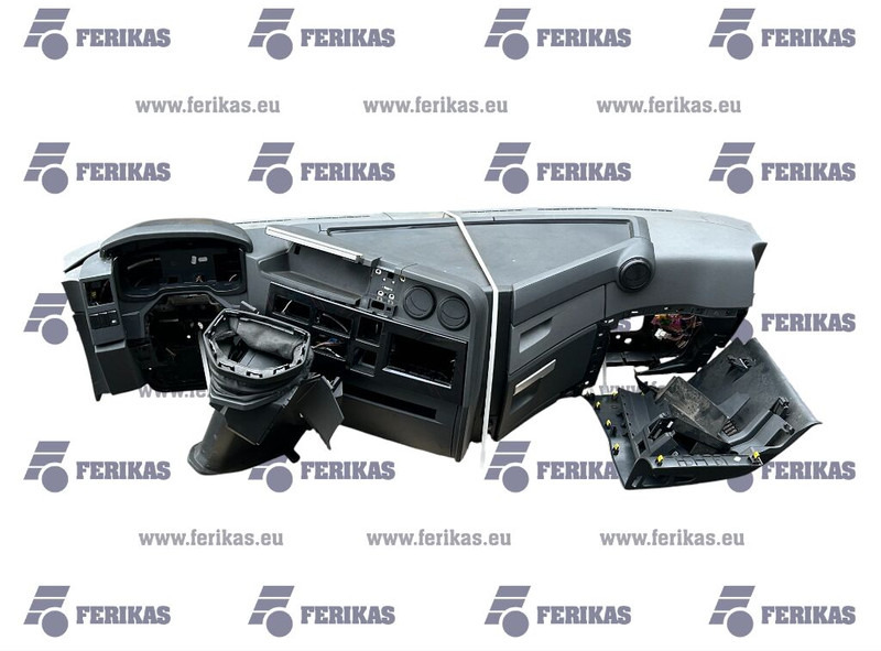 Renault complete dashboard - كأس مترعة: صور 1 Renault complete dashboard - كأس مترعة: صور 1