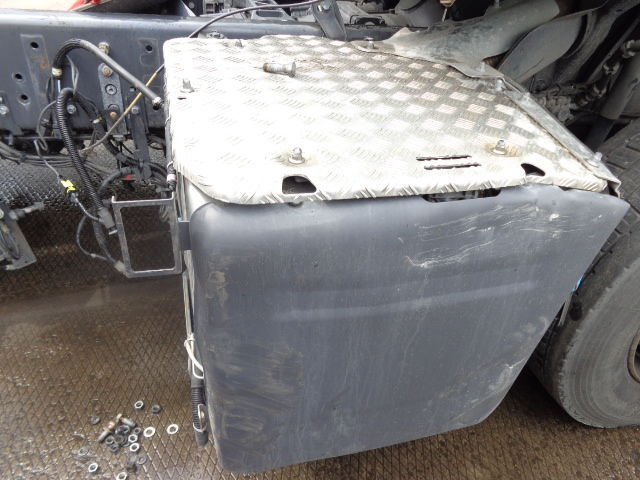 Scania EURO6 complete - محول حفزي - شاحنة: صور 4 Scania EURO6 complete - محول حفزي - شاحنة: صور 4