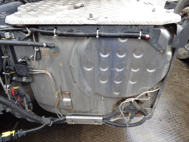 Scania EURO6 complete - محول حفزي - شاحنة: صور 3 Scania EURO6 complete - محول حفزي - شاحنة: صور 3