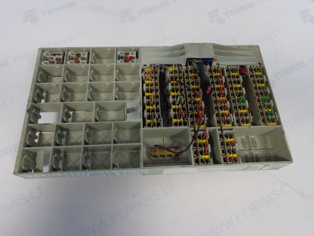 Scania Fuse relay protection 1854358, 1746773, 1780654, 1746773 "WORLDW - النظام الكهربائي - شاحنة: صور 3 Scania Fuse relay protection 1854358, 1746773, 1780654, 1746773 "WORLDW - النظام الكهربائي - شاحنة: صور 3