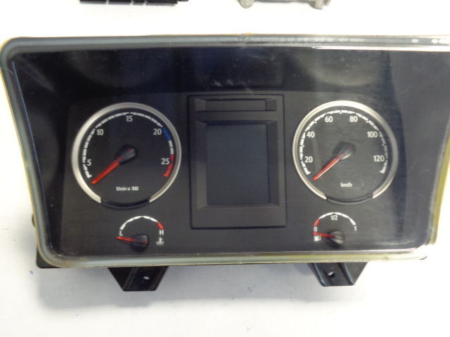 Scania Instrument cluster fully working - لوحة القيادة - شاحنة: صور 1 Scania Instrument cluster fully working - لوحة القيادة - شاحنة: صور 1