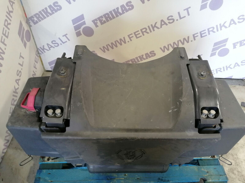 Scania rear end battery box - البطارية - شاحنة: صور 3 Scania rear end battery box - البطارية - شاحنة: صور 3
