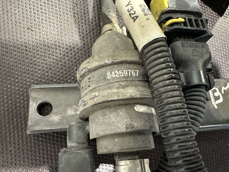 Volvo 84178403 P05, 9019903K, 20V / 2,0kW - التدفئة/ التهوية - شاحنة: صور 3 Volvo 84178403 P05, 9019903K, 20V / 2,0kW - التدفئة/ التهوية - شاحنة: صور 3