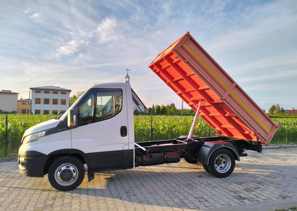 Iveco Daily 35C13 wywrotka wywrot kiper tipper wyklapac - قلاب صغير: صور 3 Iveco Daily 35C13 wywrotka wywrot kiper tipper wyklapac - قلاب صغير: صور 3