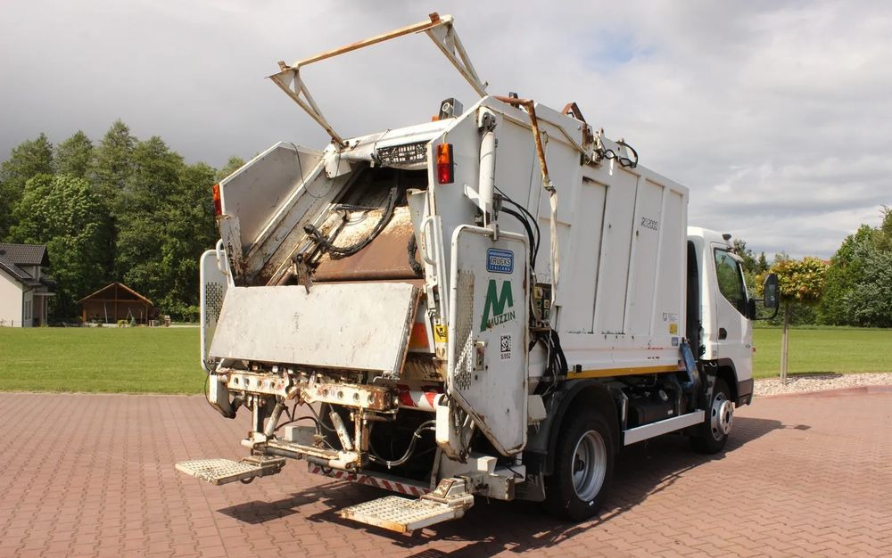 شاحنة القمامة Mitsubishi CANTER 7C15: صور 7