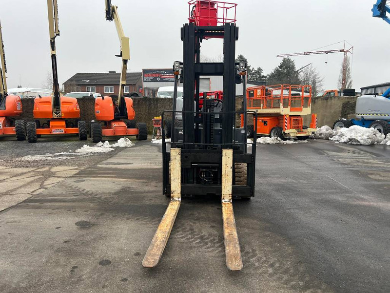 Doosan B50X5 5T 6m Triplex non-marking (1840) - رافعة شوكية كهربائية: صور 4 Doosan B50X5 5T 6m Triplex non-marking (1840) - رافعة شوكية كهربائية: صور 4