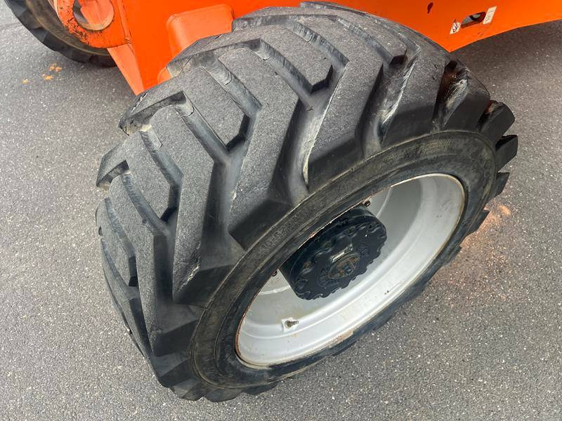 رافعات سلة مفصلية JLG 800AJ diesel 4x4 26m (1787): صور 15