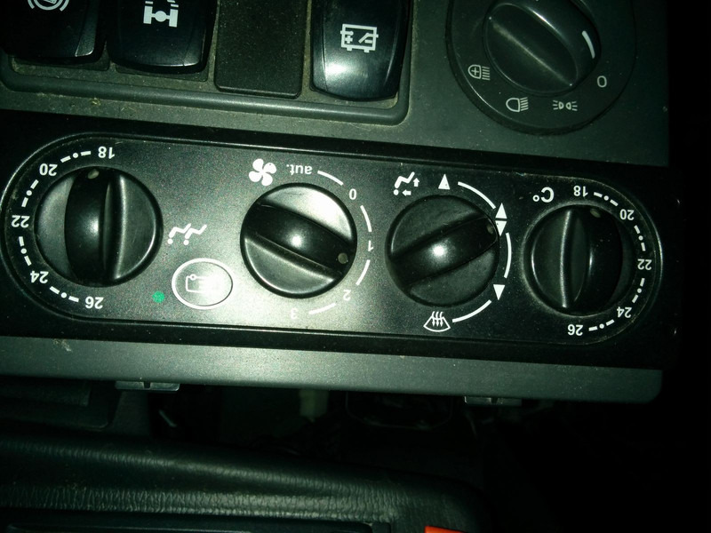 لوحة القيادة Iveco климат контроль Iveko: صور 14