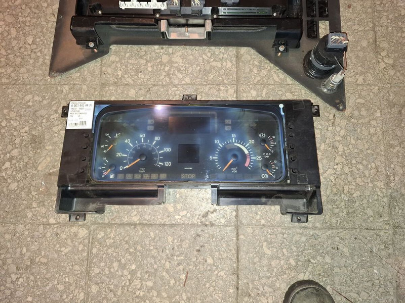 لوحة القيادة Iveco климат контроль Iveko: صور 12