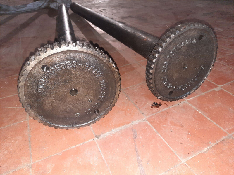 Mercedes-Benz Neoplan . Scania . Volvo . Man - نصف رمح: صور 2 Mercedes-Benz Neoplan . Scania . Volvo . Man - نصف رمح: صور 2