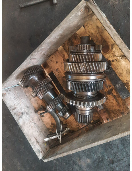 Scania Омни сити .'MAN- Citi. Volvo - التفاضلية والعتاد: صور 2 Scania Омни сити .'MAN- Citi. Volvo - التفاضلية والعتاد: صور 2