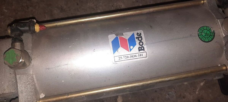 Scania механизм закрытия дверей - باب و قطع الغيار: صور 1 Scania механизм закрытия дверей - باب و قطع الغيار: صور 1