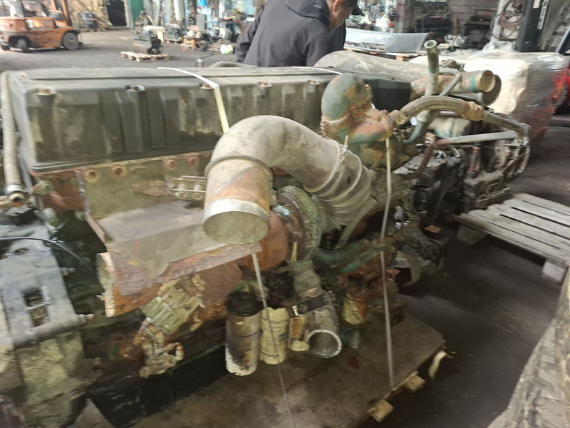 Volvo D12A - المحرك: صور 2 Volvo D12A - المحرك: صور 2