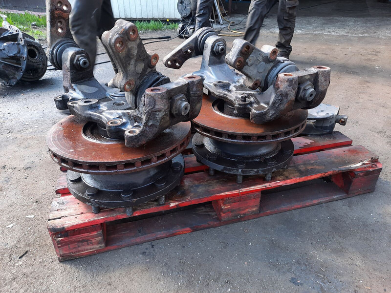 Volvo Iveko. Неоплан - محاور: صور 2 Volvo Iveko. Неоплан - محاور: صور 2