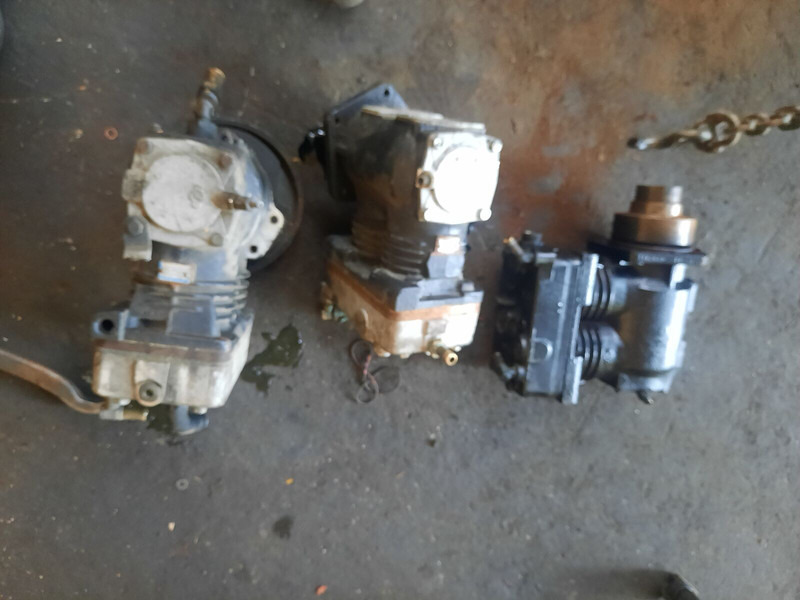 Volvo LP4905 /. LP4992 -B12 .Мерседес - المحرك و قطع الغيار: صور 4 Volvo LP4905 /. LP4992 -B12 .Мерседес - المحرك و قطع الغيار: صور 4