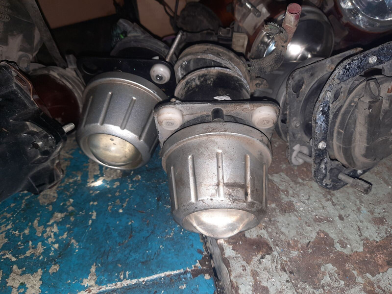 Volvo Скания омни линк - كشافات: صور 4 Volvo Скания омни линк - كشافات: صور 4