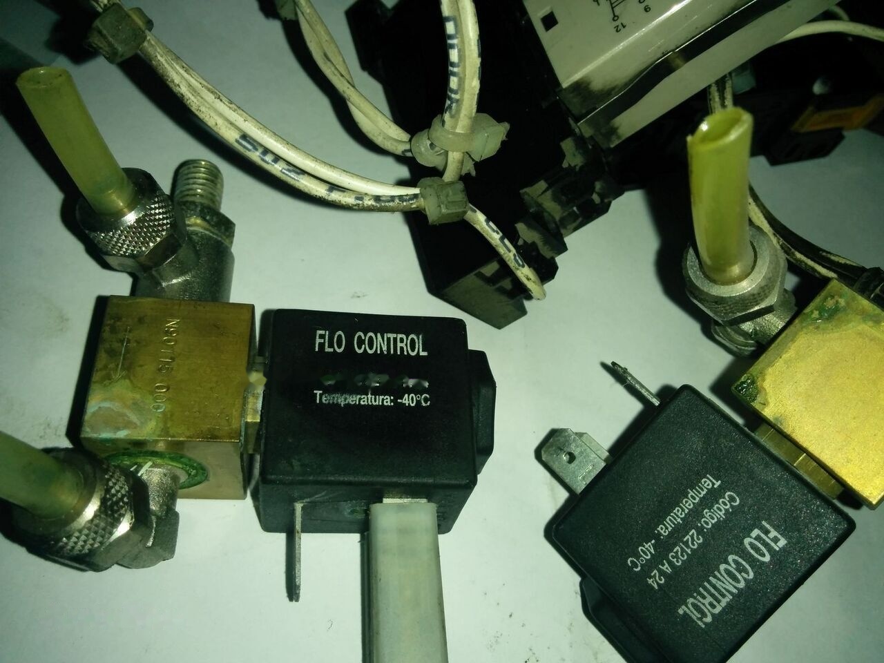 WABCO 4460550520.\FLO Control 22123A24\0839W3 - كتلة التحكم - حافلة: صور 2 WABCO 4460550520.\FLO Control 22123A24\0839W3 - كتلة التحكم - حافلة: صور 2