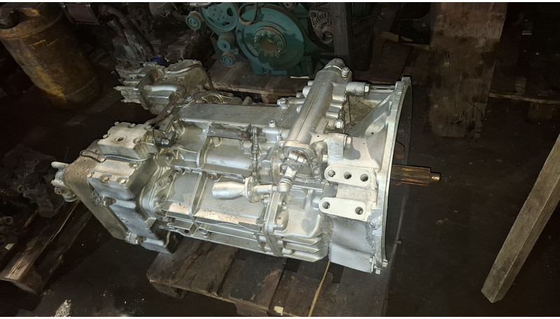 ZF GO210-6. S6 85+GV80/ S6 90 + GV90 - علبة التروس: صور 1 ZF GO210-6. S6 85+GV80/ S6 90 + GV90 - علبة التروس: صور 1