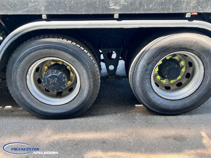 DAF CF 85.380 Inox tank ADR, 6x2, Euro 2 - فراغ شاحنة: صور 5 DAF CF 85.380 Inox tank ADR, 6x2, Euro 2 - فراغ شاحنة: صور 5