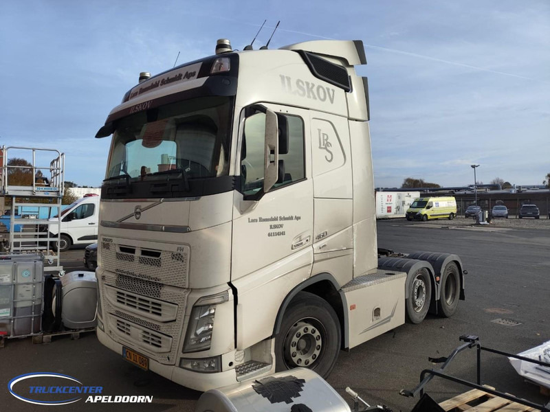 Volvo FH 460 6x2, 595000 km - شاحنة جرار: صور 1 Volvo FH 460 6x2, 595000 km - شاحنة جرار: صور 1