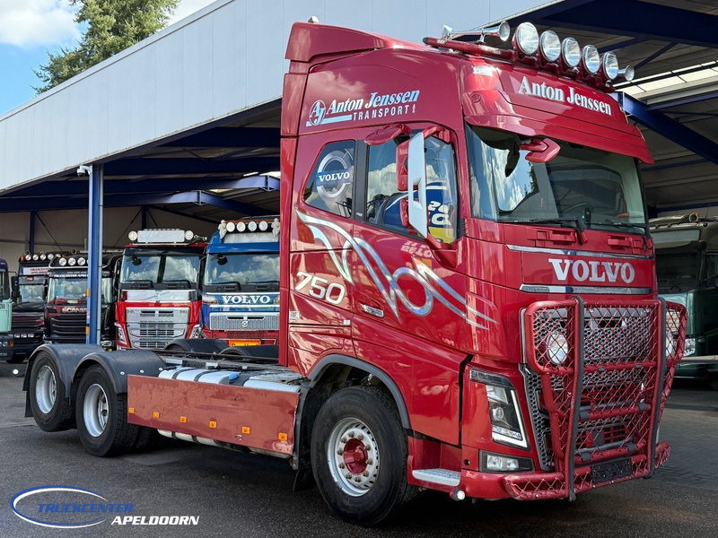 Volvo FH 750 6x4 Tandemlift, Retarder, PTO - الشاسيه شاحنة: صور 1 Volvo FH 750 6x4 Tandemlift, Retarder, PTO - الشاسيه شاحنة: صور 1