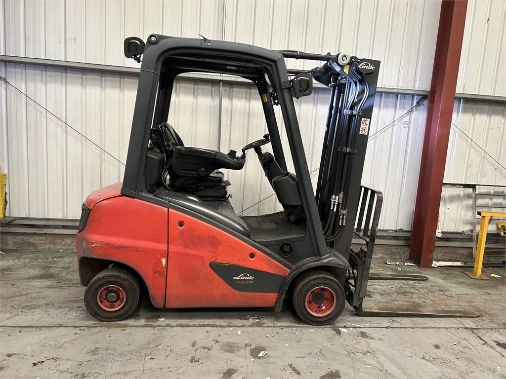 Linde H20D-01 - رافعة شوكية ديزل: صور 5 Linde H20D-01 - رافعة شوكية ديزل: صور 5