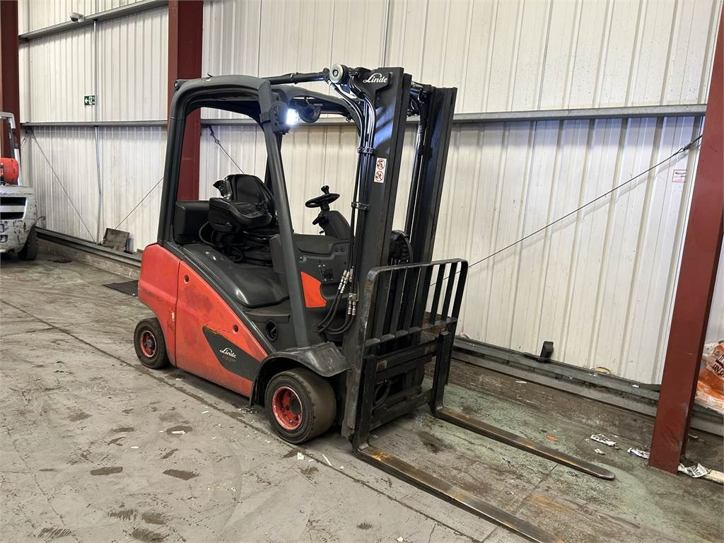 Linde H20D-01 - رافعة شوكية ديزل: صور 4 Linde H20D-01 - رافعة شوكية ديزل: صور 4