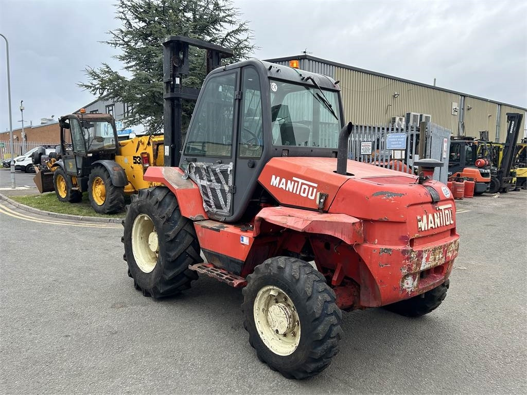 Manitou M26-4 - شاحنات الطرق الوعرة: صور 4 Manitou M26-4 - شاحنات الطرق الوعرة: صور 4